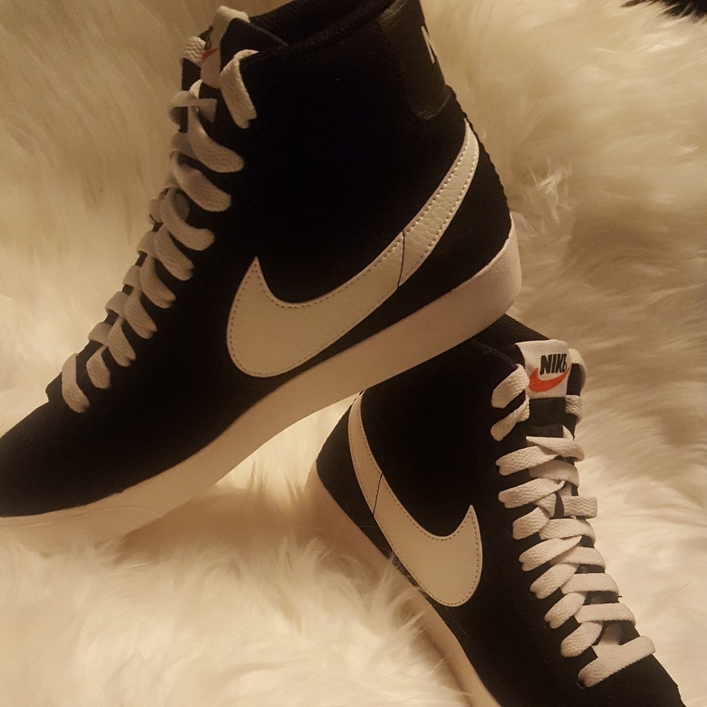 Nike blazer mid vintage suede